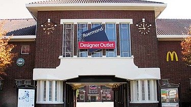 Foto van de voorkant van Designer Outlet Center Roermond