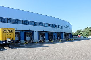 Een foto van de distributiehal van DC Philips Lighting