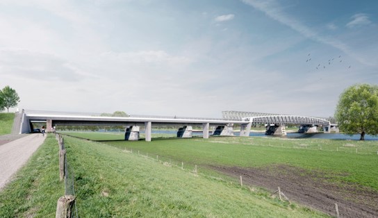 Foto van de fietsbrug tussen Cuijk en Mook, ook bekend als de Maasover. Ze overspant de Maas en vormt een cruciale schakel in de snelfietsroute F73.