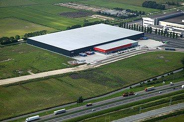Photo of Royal Leerdam’s new distribution centre in Rotterdam