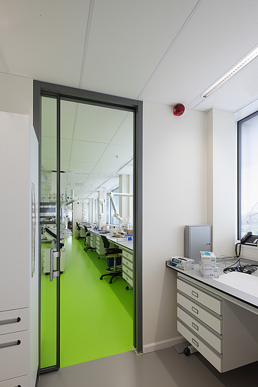 Foto van het GML gebouw in Utrecht.