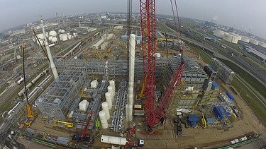 Foto van de funderingen en infrawerken van Hyco 5, dat zal instaan voor afvang en verzameling van CO2.