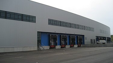 Een foto van de buitenkant van distributiecentrum DC Philips 