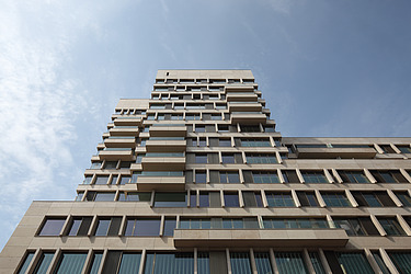 A photo of the Amadeus retail and residential development in The Hague