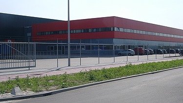 Foto van het nieuwe distributiecentrum van Royal Leerdam in Rotterdam
