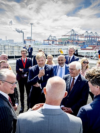 Delegatie bij het bezoek van Bondspresident Steinmeier en Koning Willem-Alexander aan Porthos.