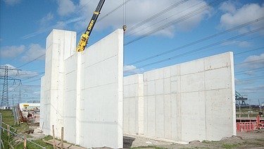 Foto van 's werelds eerste high-speed-railscanner voor de douanedienst van Rotterdam