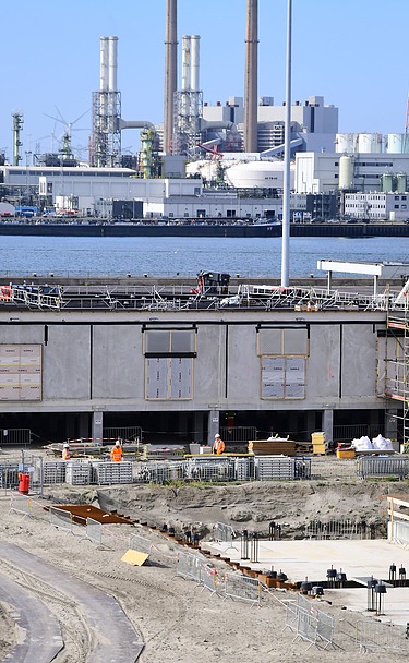 A drone photo of the Porthos construction site in Rotterdam.