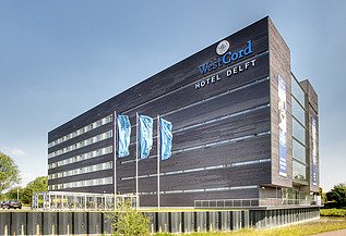 Foto van de buitenkant van het hotel dat in opdracht van IKEA werd gebouwd.
