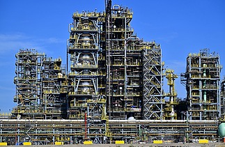 Photo of the Neste Oil refinery for the production of biodiesel in Rotterdam