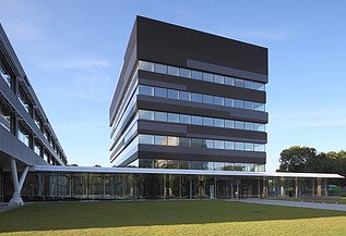 Foto van het GML gebouw in Utrecht.