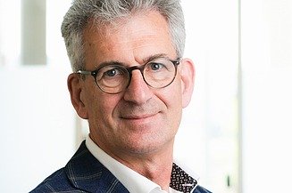 Portretfoto Frank De Roo 