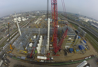 Photo of the foundations and civil engineering works for HyCO5, which will be responsible for the capture and collection of CO2.