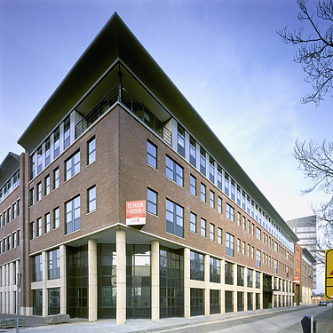 Foto Le Carrefour 's-Hertogenbosch.